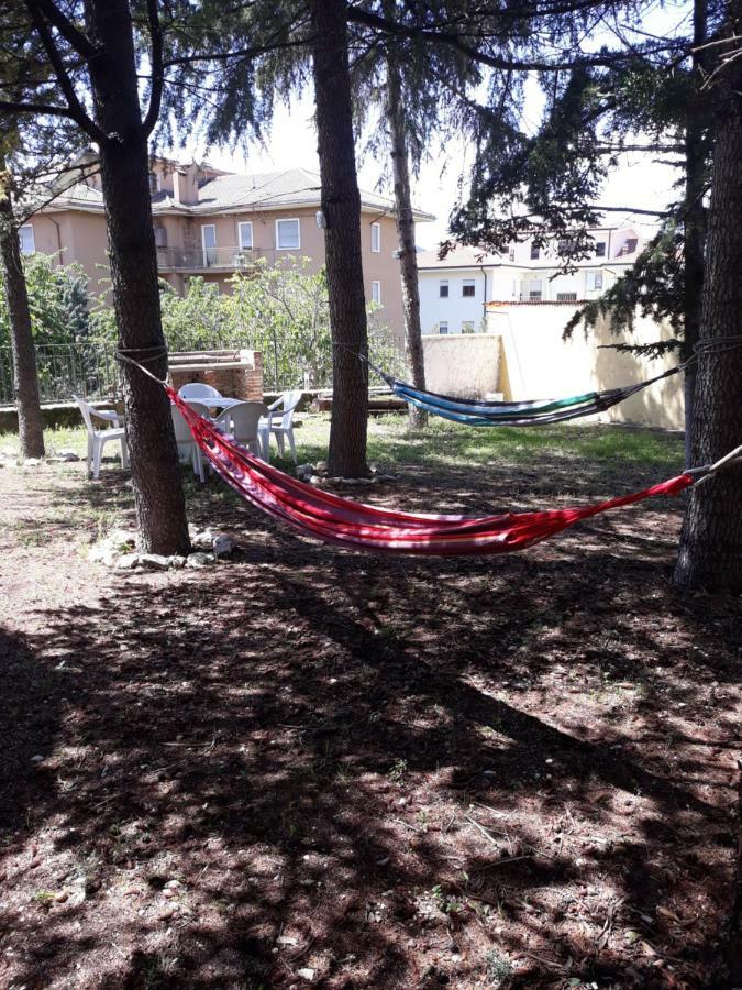 Villa Immersa Nel Verde L'Aquila Luaran gambar