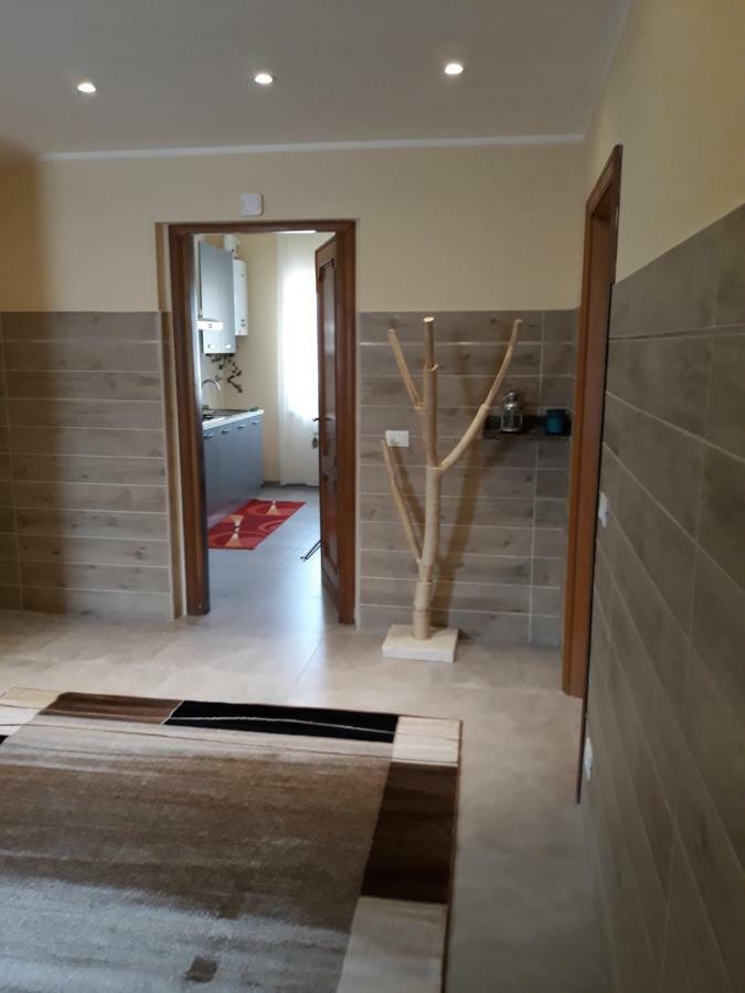 Villa Immersa Nel Verde L'Aquila Luaran gambar